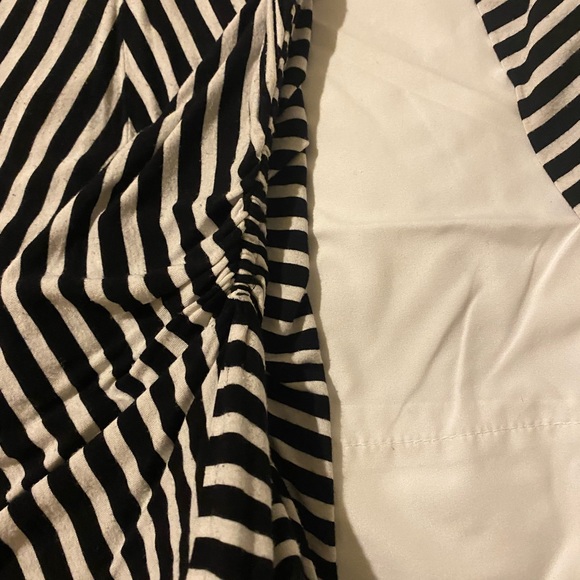 Vince Camuto - Picture 5 of 5